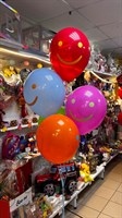 Сэт из шаров со смайлами